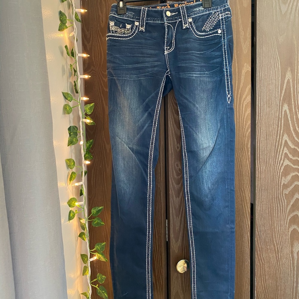 Rock Revival Jeans - Picture 3 of 9